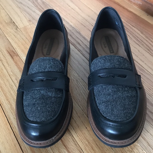 Clark Collection Cushion women pull on Loafers. - Picture 2 of 11